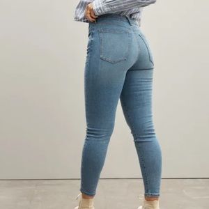 Everlane sz 35 Curvy High Rise Skinny Jean in Vintage Blue